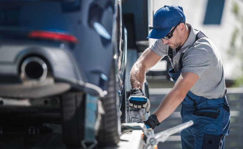 Towing Technician